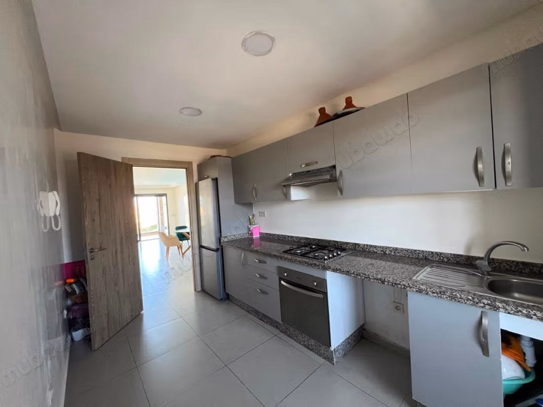 Apartment for sale in Sidi Rahal. 1 Room. Typical Moroccan living room, secured residence
