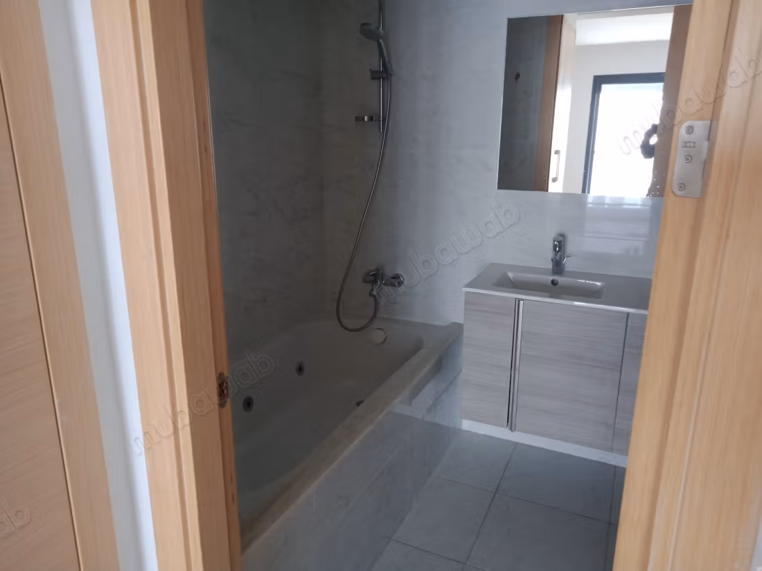 Appartamento con 3 camere da letto in affitto a Prestigia Rabat