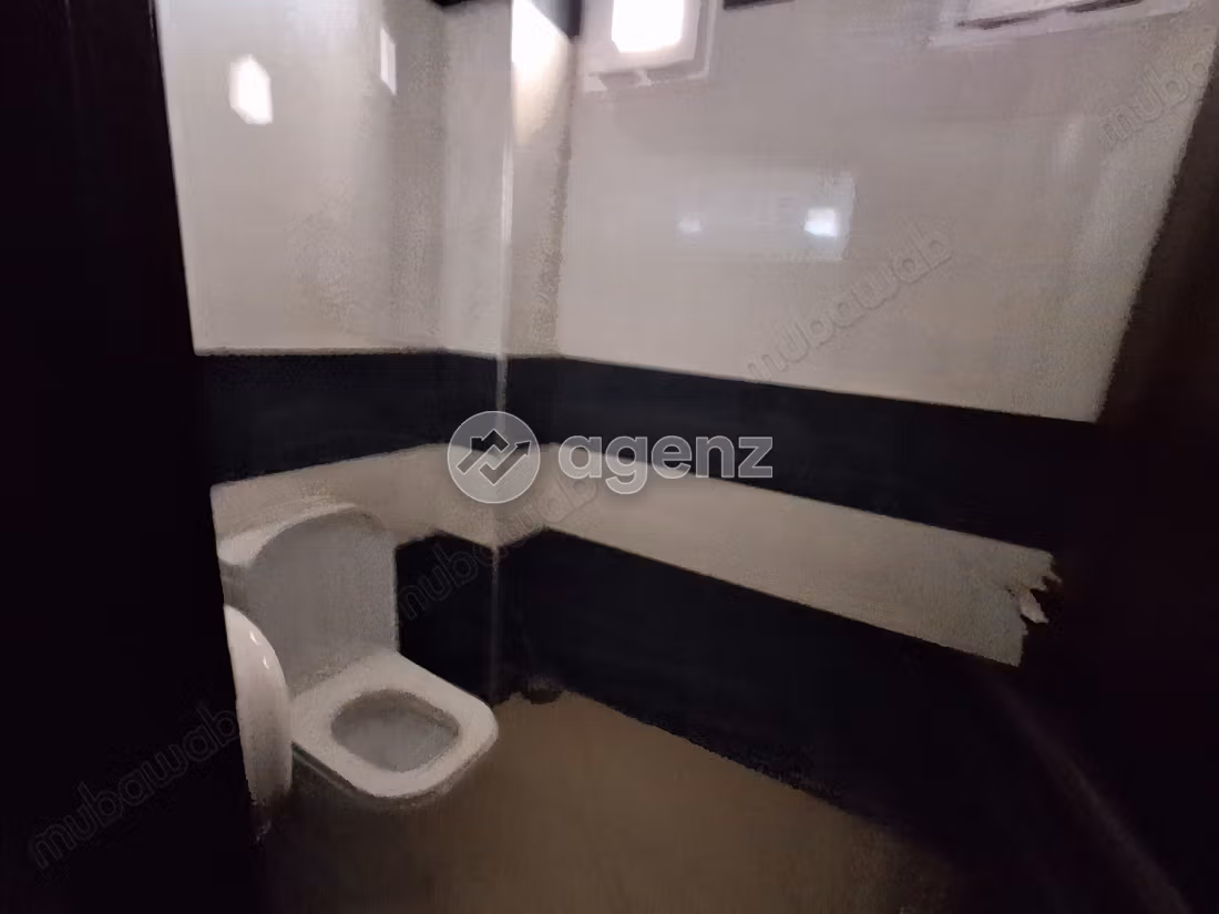 Commerce à louer 231 m² Fadesa nahda Rabat