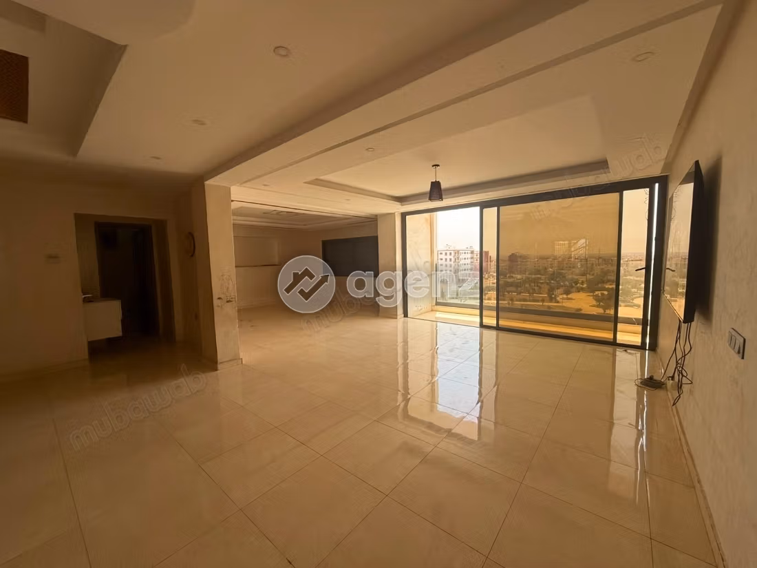Studio à vendre 142 m² Tilila Agadir