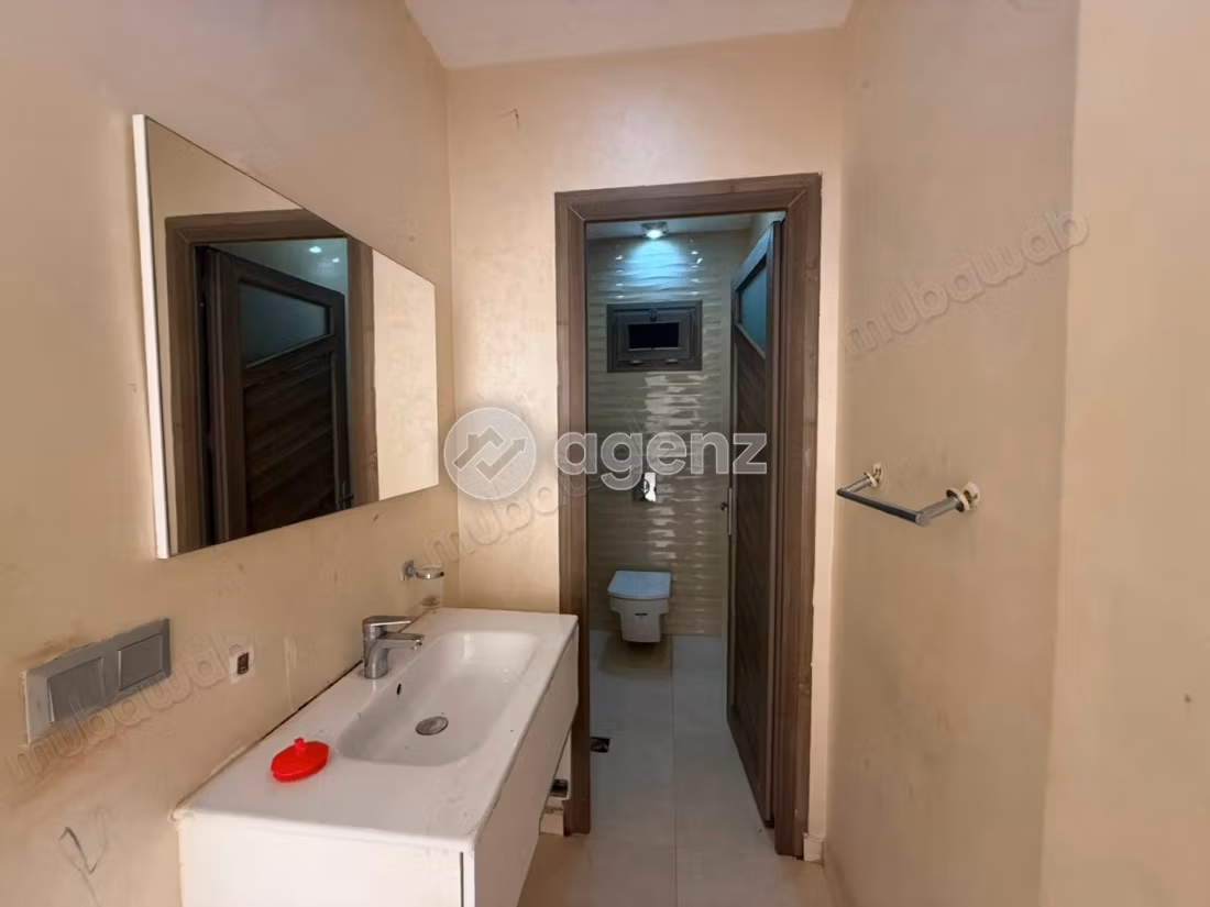 Studio à vendre 142 m² Tilila Agadir