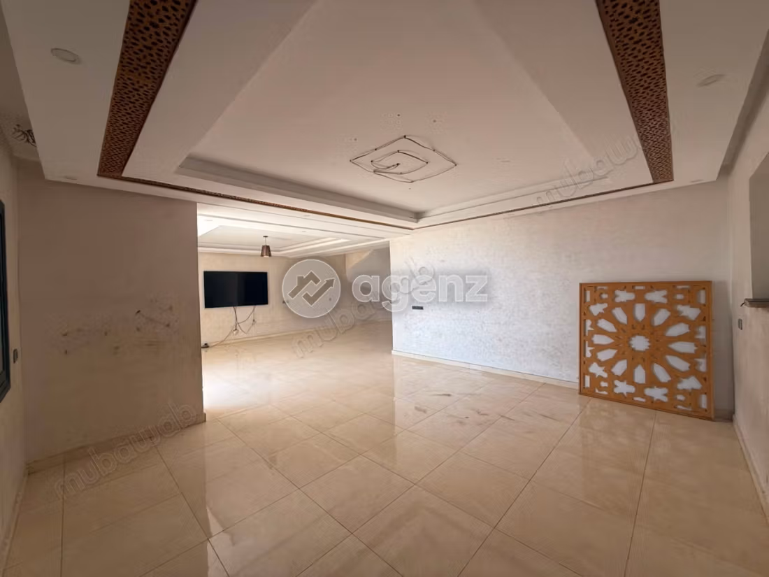 Studio à vendre 142 m² Tilila Agadir