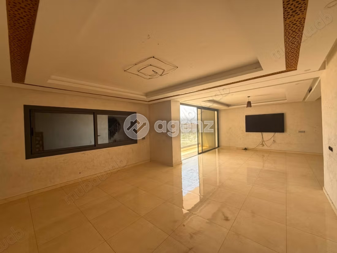 Studio à vendre 142 m² Tilila Agadir
