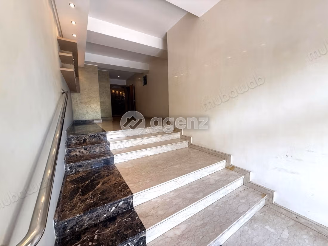 Appartement te huur 85 m², 2 slaapkamers Val Fleurie Casablanca