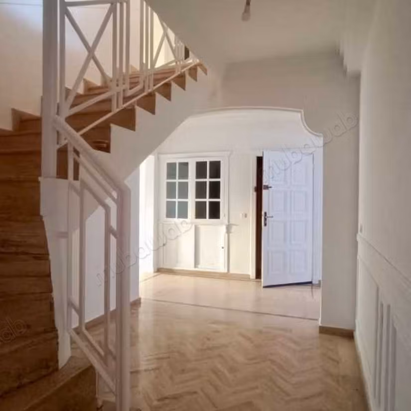 Appartement Te Koop van 400.0 m² in Casablanca, Gouden Driehoek