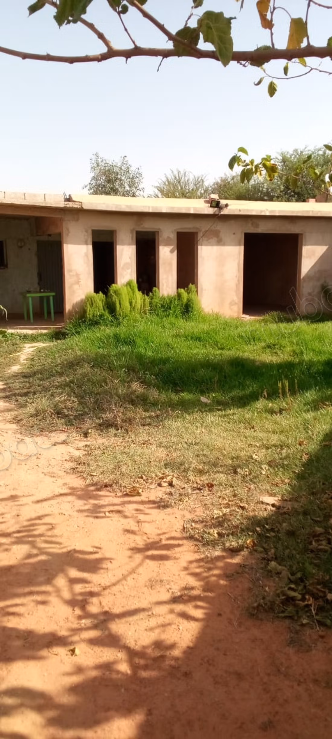 Compra este hermoso terreno en CGI. Superficie de 2320 m²