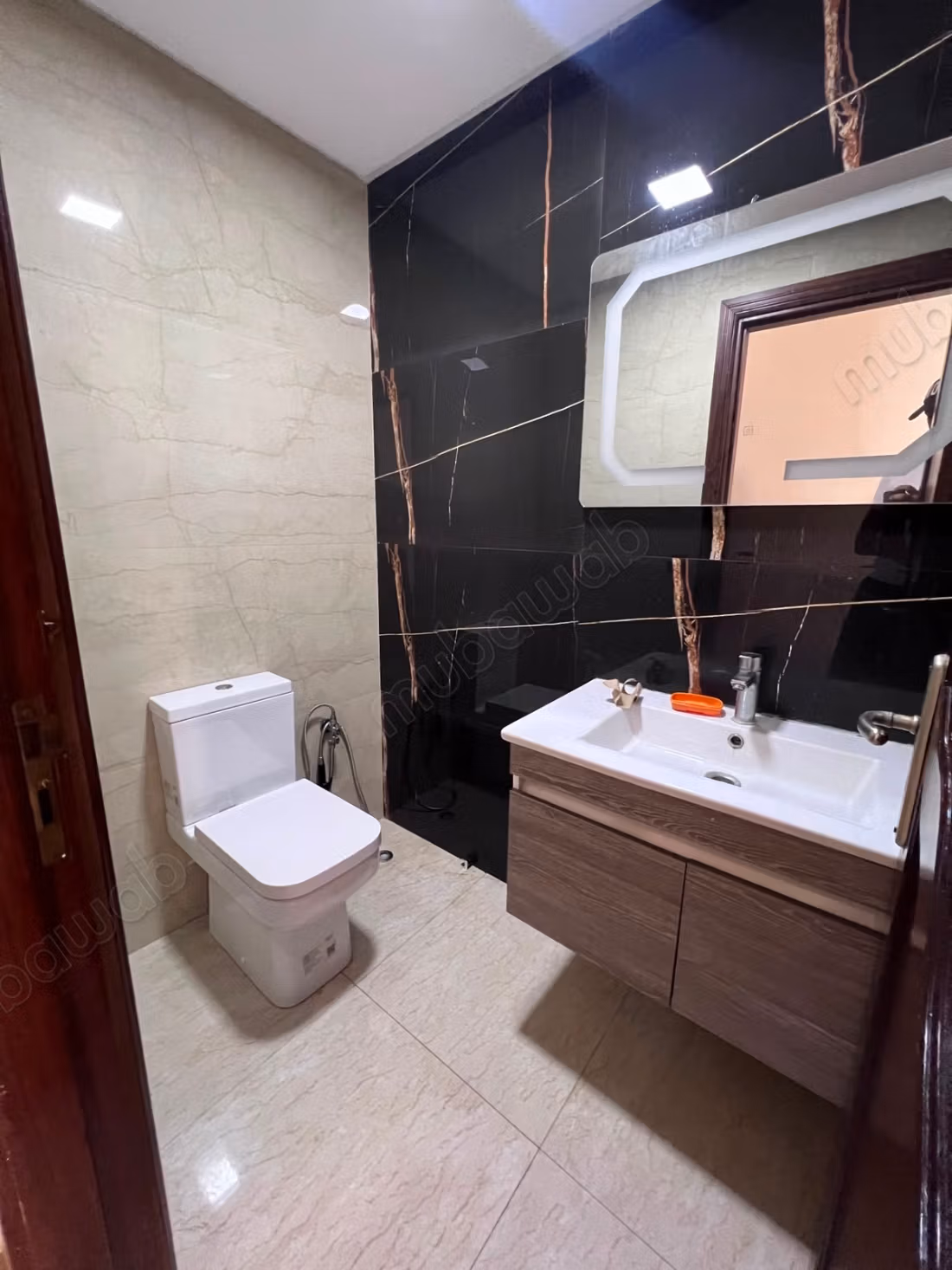 À louer appartement spacieux à racine