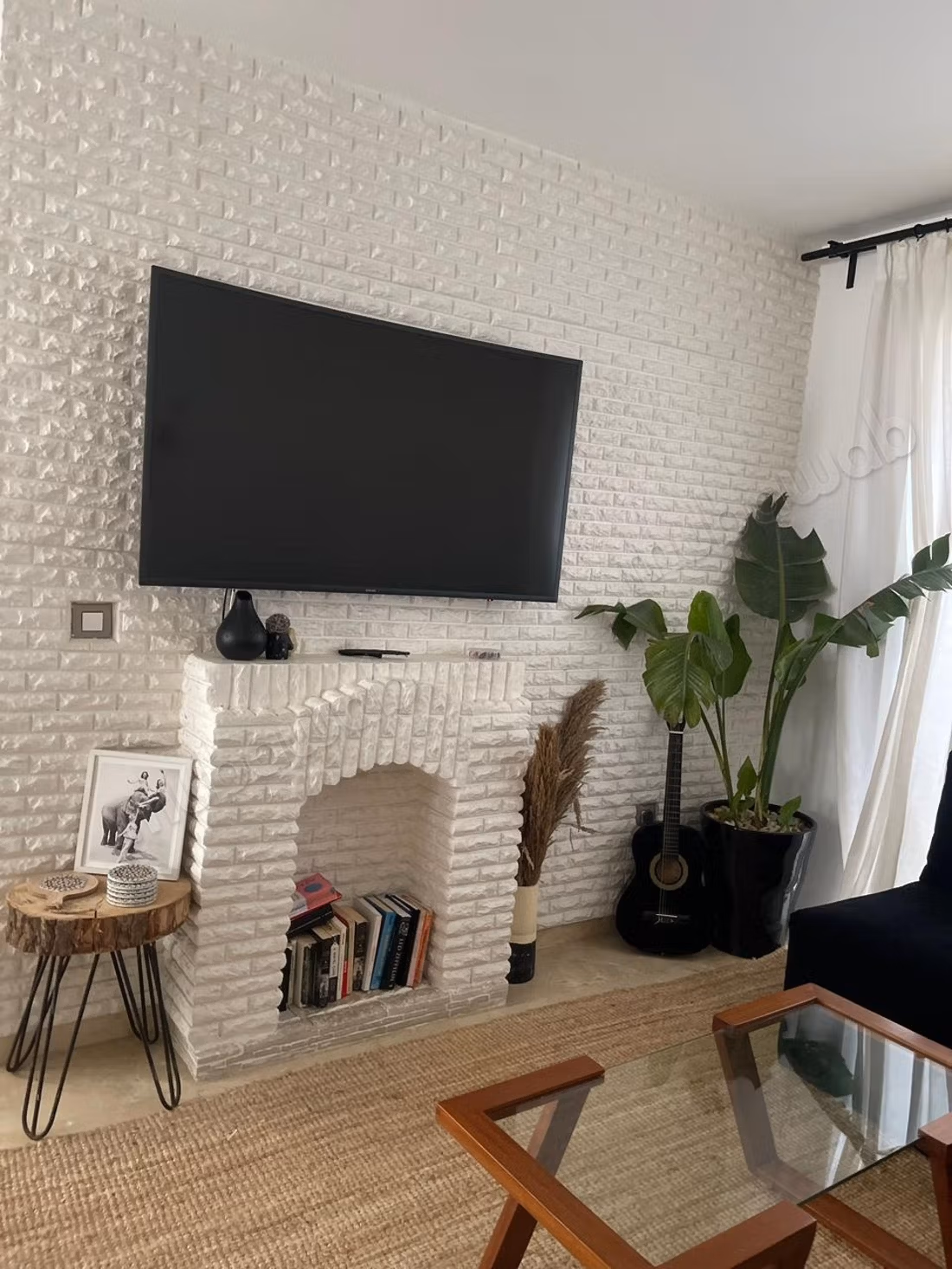 Superbo triplex in affitto a Harhoura. Superficie 200 m². Ben arredato