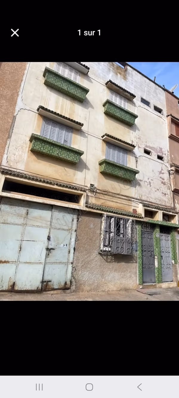 Maison à vendre à Fouarate 
منزل للبيع بالفوارات
