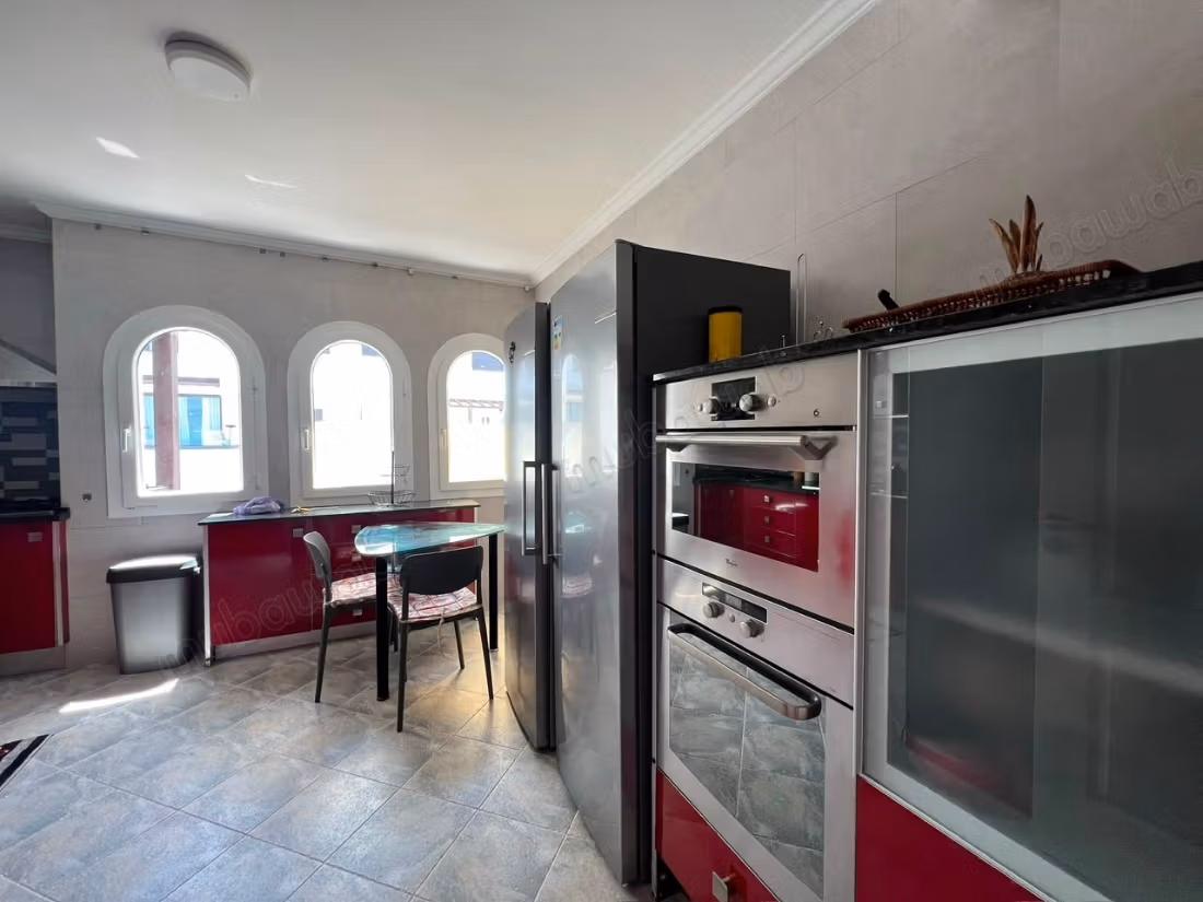 Furnished apartment with sea view