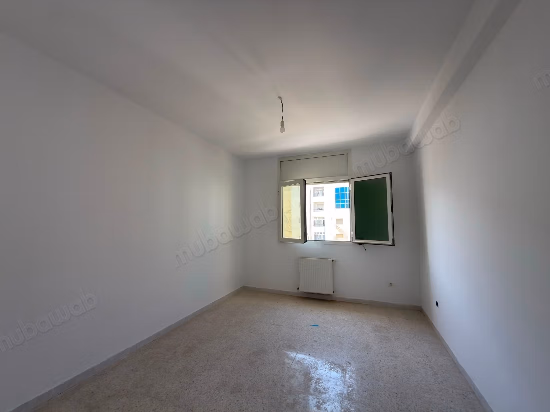 A 120m² S3 apartment in the Aouina gardens