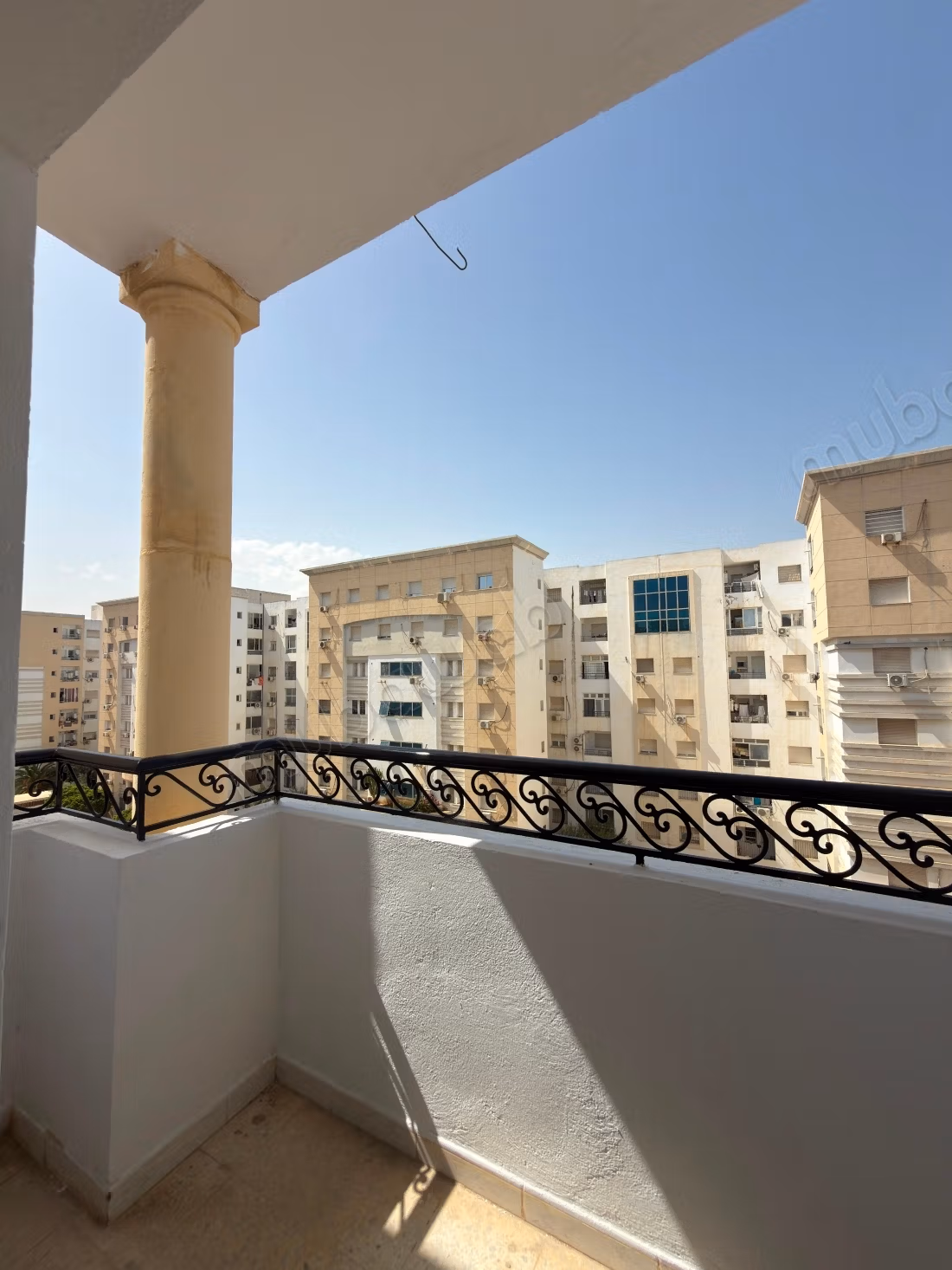 A 120m² S3 apartment in the Aouina gardens
