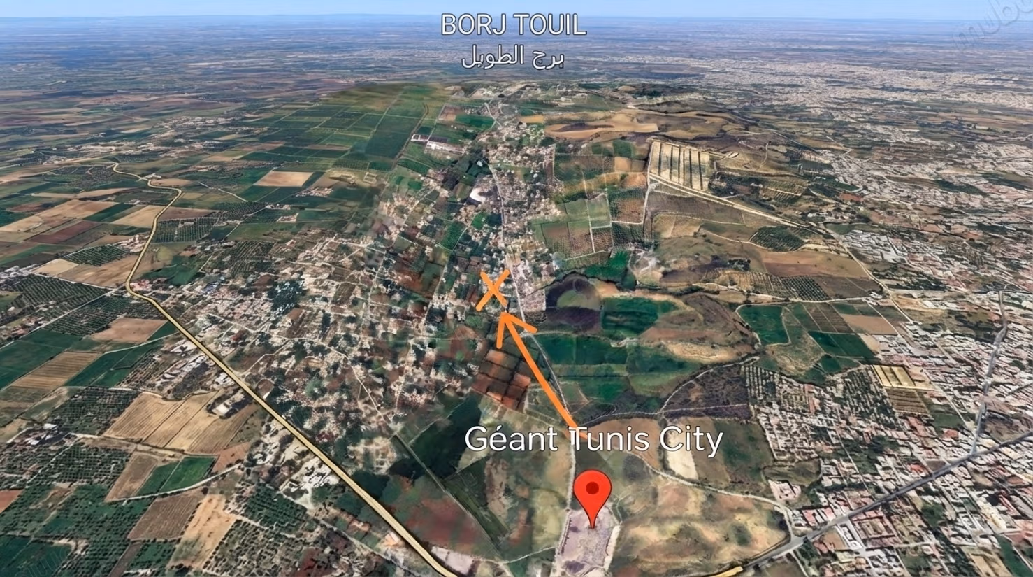 Bellissimo terreno in vendita ad Ariana Centro. Superficie di 250 m²