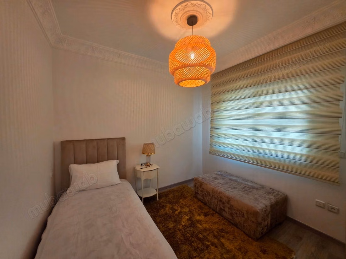 Bonito apartamento F4 amueblado en Iberia