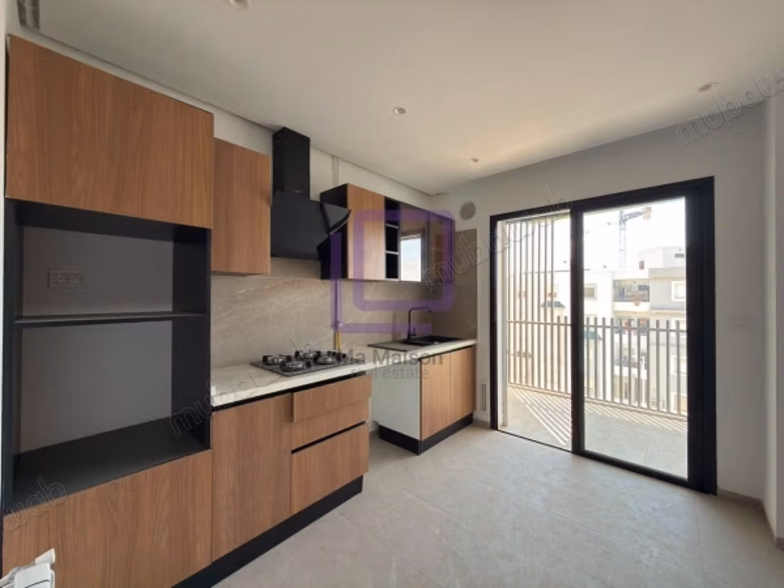 Un appartamento S2 di 119m² nel quartiere Riadh El Ghazela