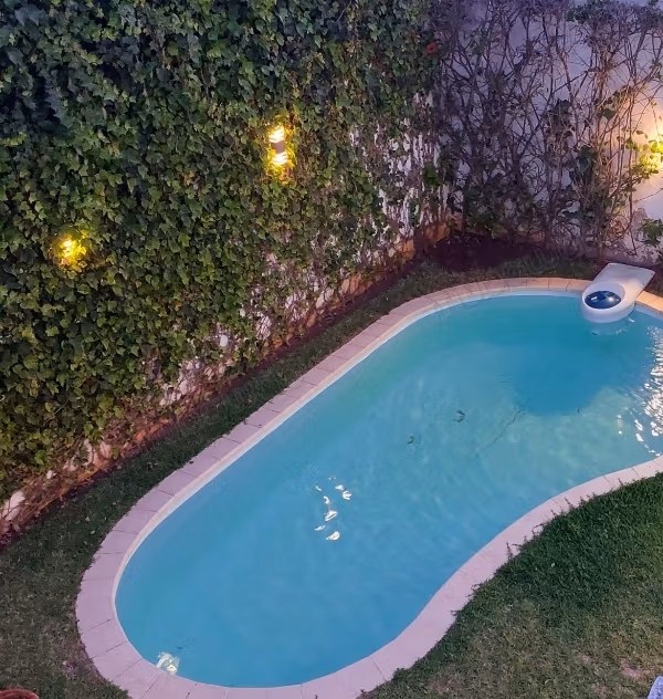 High-end villa for sale in Dar Bouazza. Area 240 m². Concierge service, fireplace
