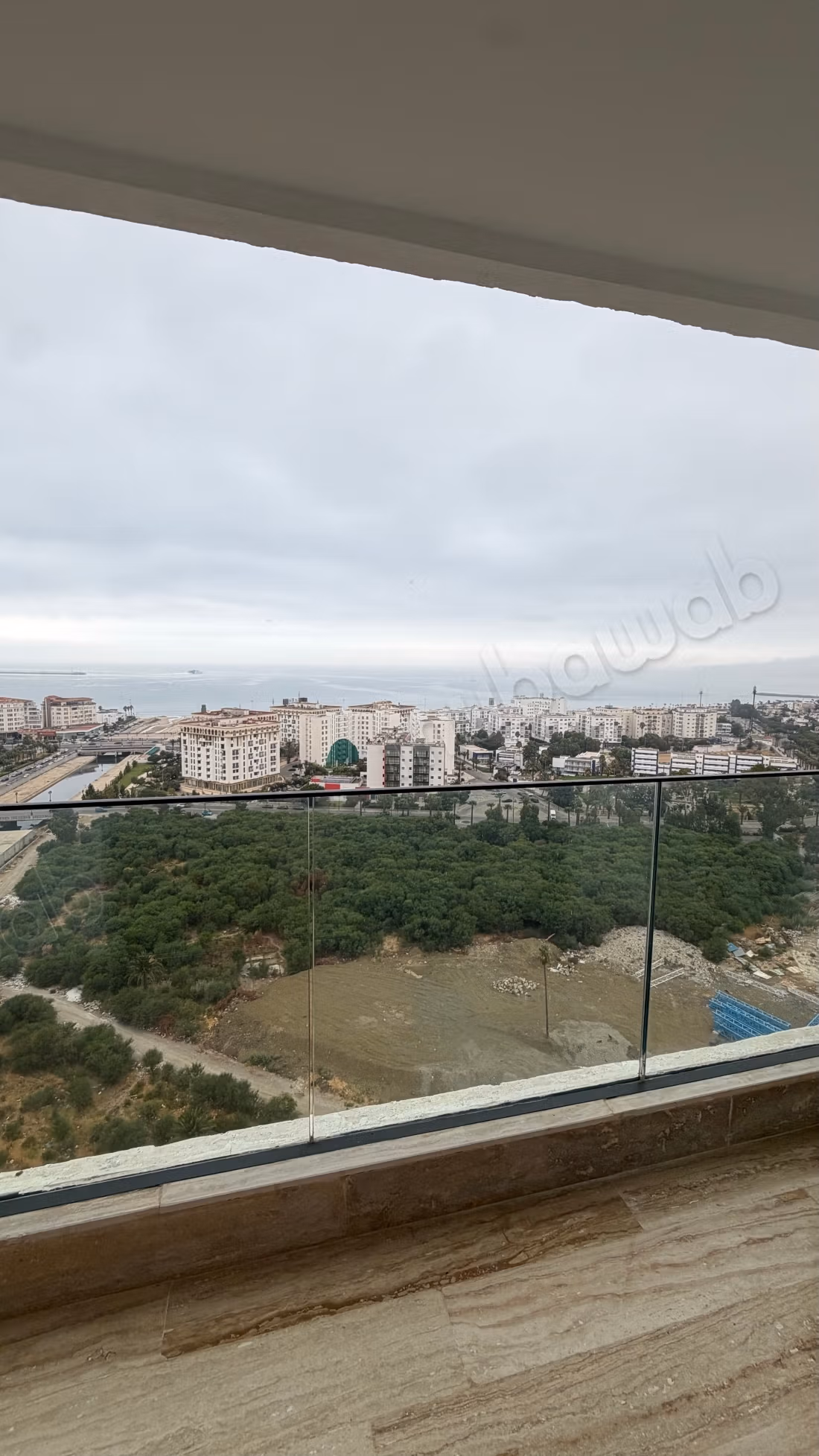 IN AFFITTO: Superbo appartamento nuovo con vista mare e terrazza