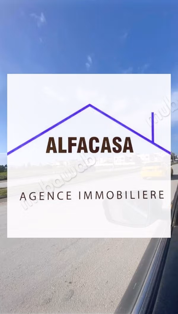 A vendre un terrain sur lavenue principale laouina