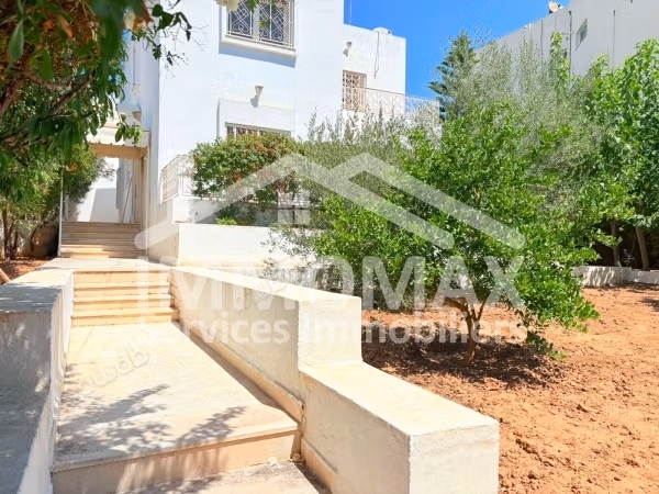A vendre une villa à EL Menzah 6