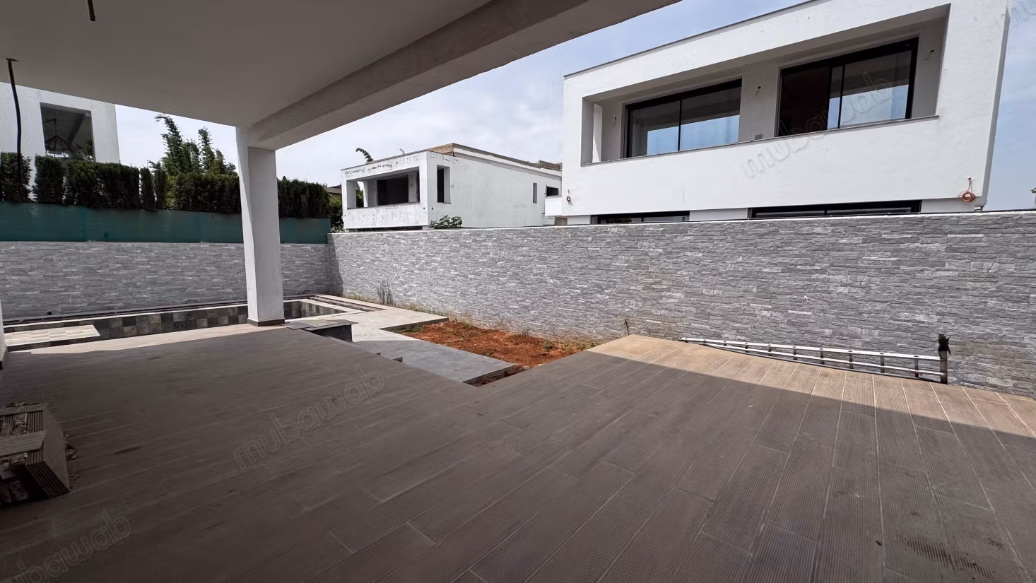 Villa d’exception semi finie – casablanca ville verte
