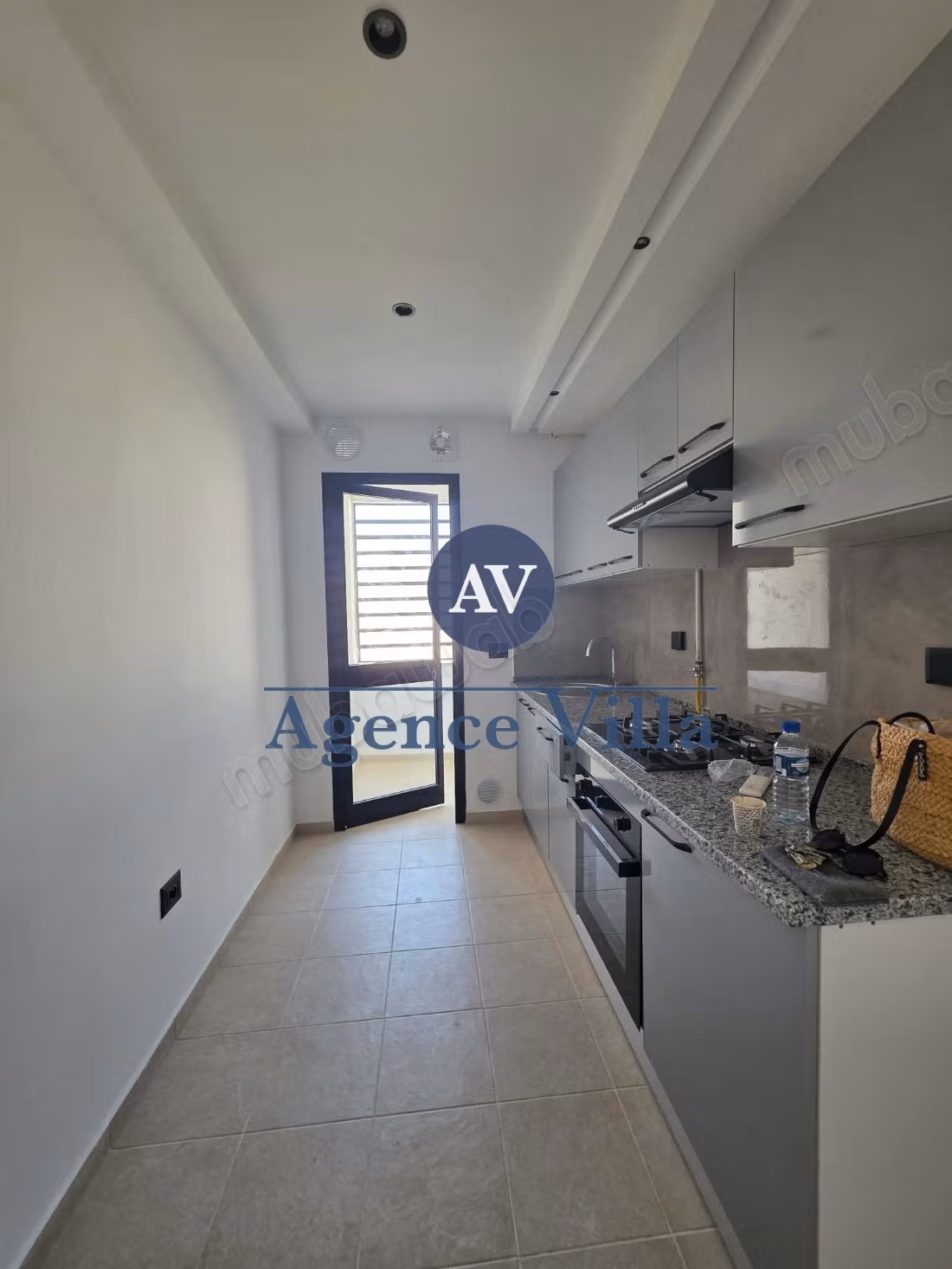 A louer un appartement s1 avec jardin à la Soukra