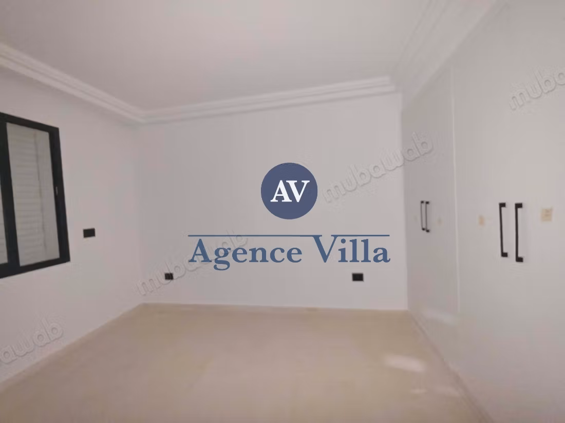A louer un appartement s1 avec jardin à la Soukra