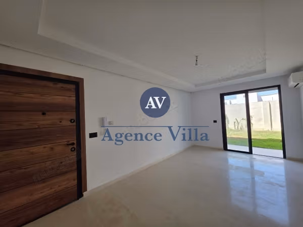 A louer un appartement s1 avec jardin à la Soukra