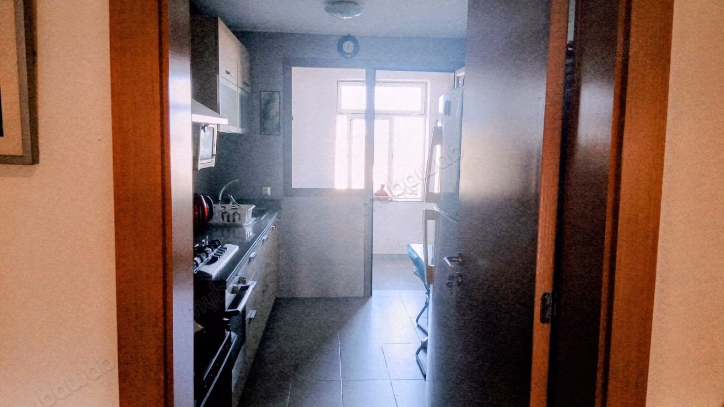 Apartamento superbamente ubicado a la venta en Sidi Bouknadel. Superficie de 118 m². Ascensor y terraza