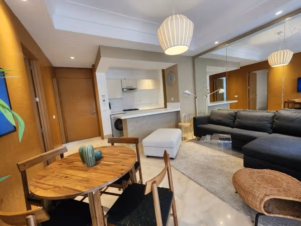 Furnished studio