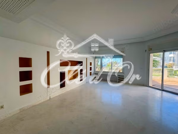 S3 Apartment for rent at Lake 1