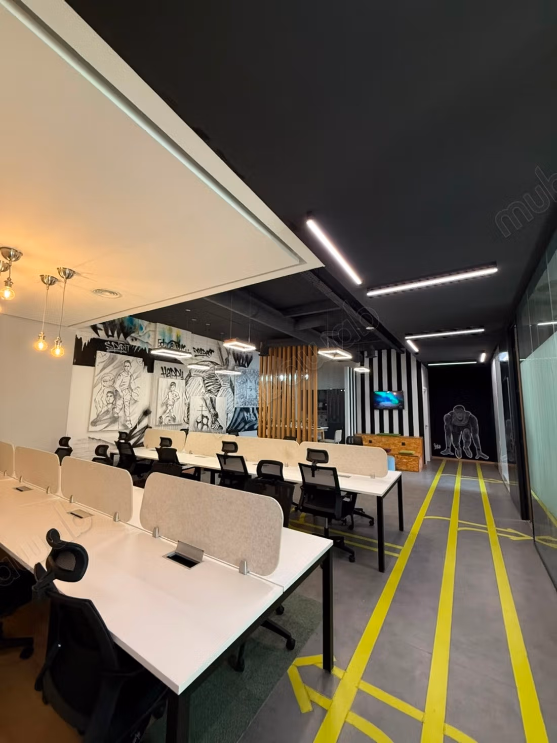 Bureaux à louer à Sidi Maarouf. Surface totale 130 m². Climatisation