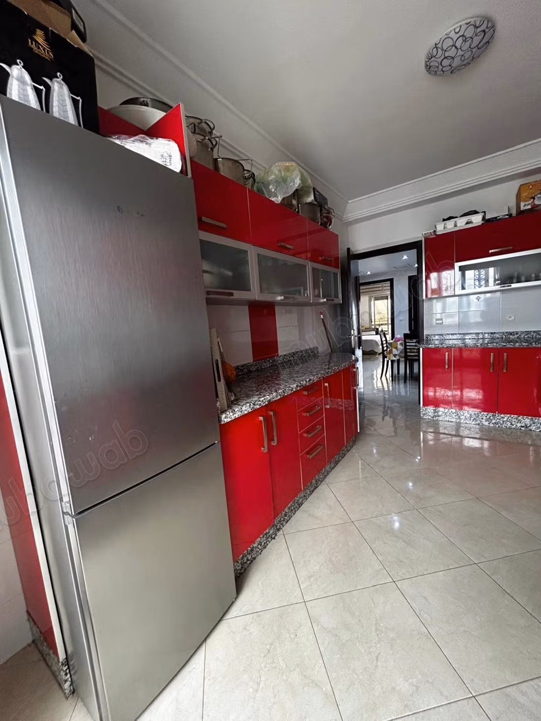 Appartement meublé à vendre 
A deux pas de la plage