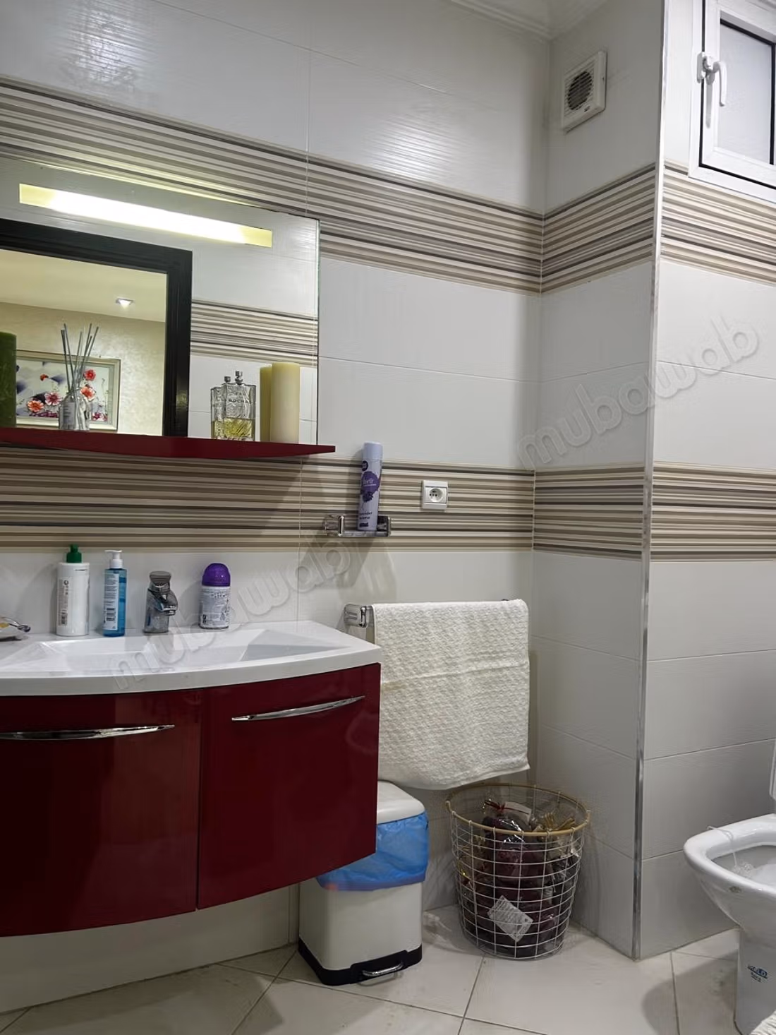 Appartement meublé à vendre 
A deux pas de la plage