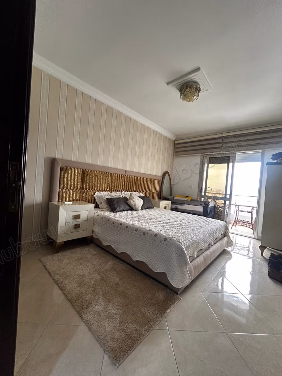 Appartement meublé à vendre 
A deux pas de la plage