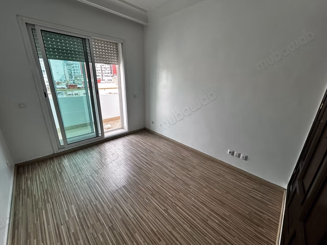 Joli appartement à louer sur le Bd Ziraoui, 
Bourgogne