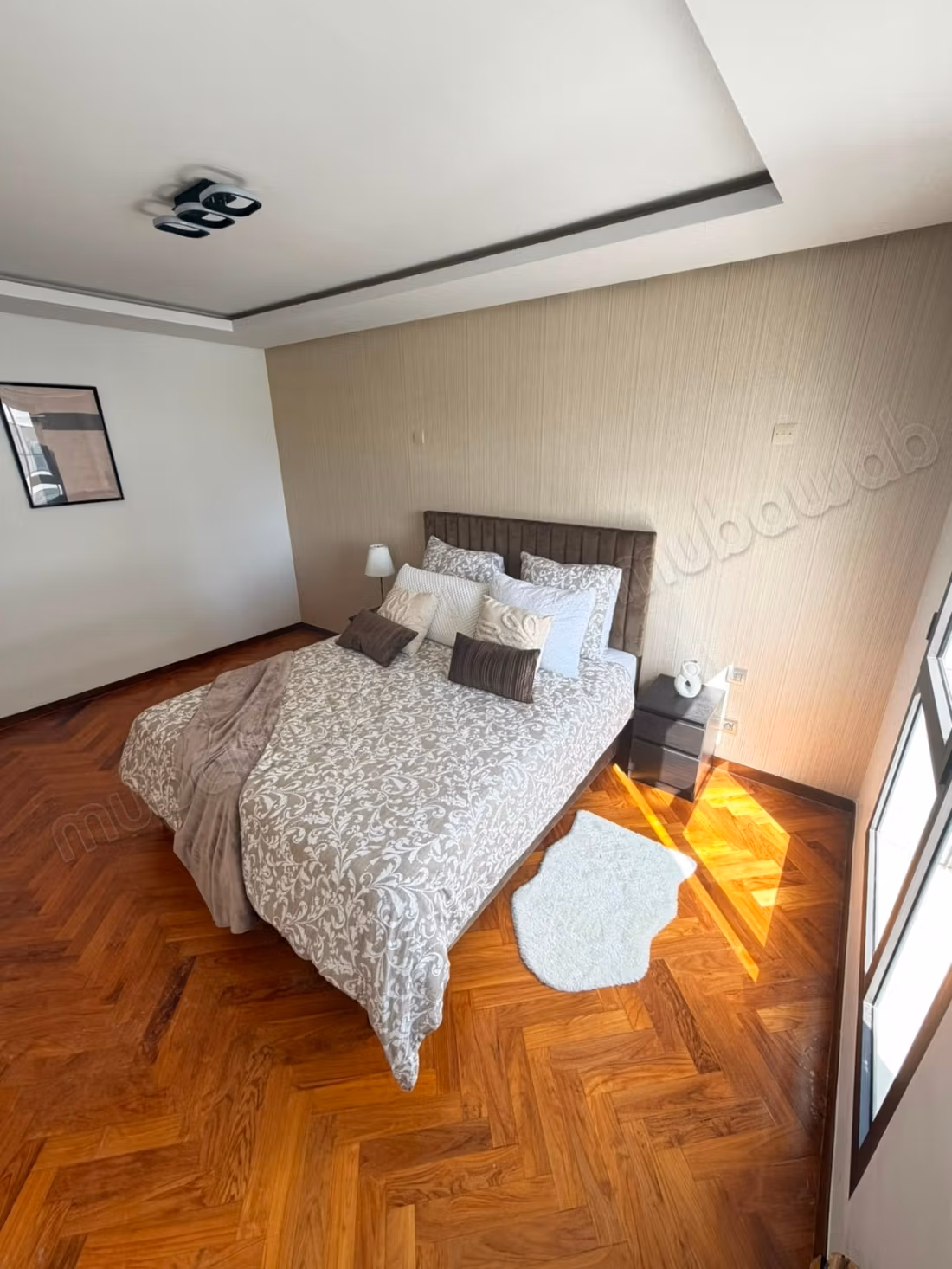 Appartement à louer à Casablanca Finance City. 
2 chambres ensoleillé Meublé