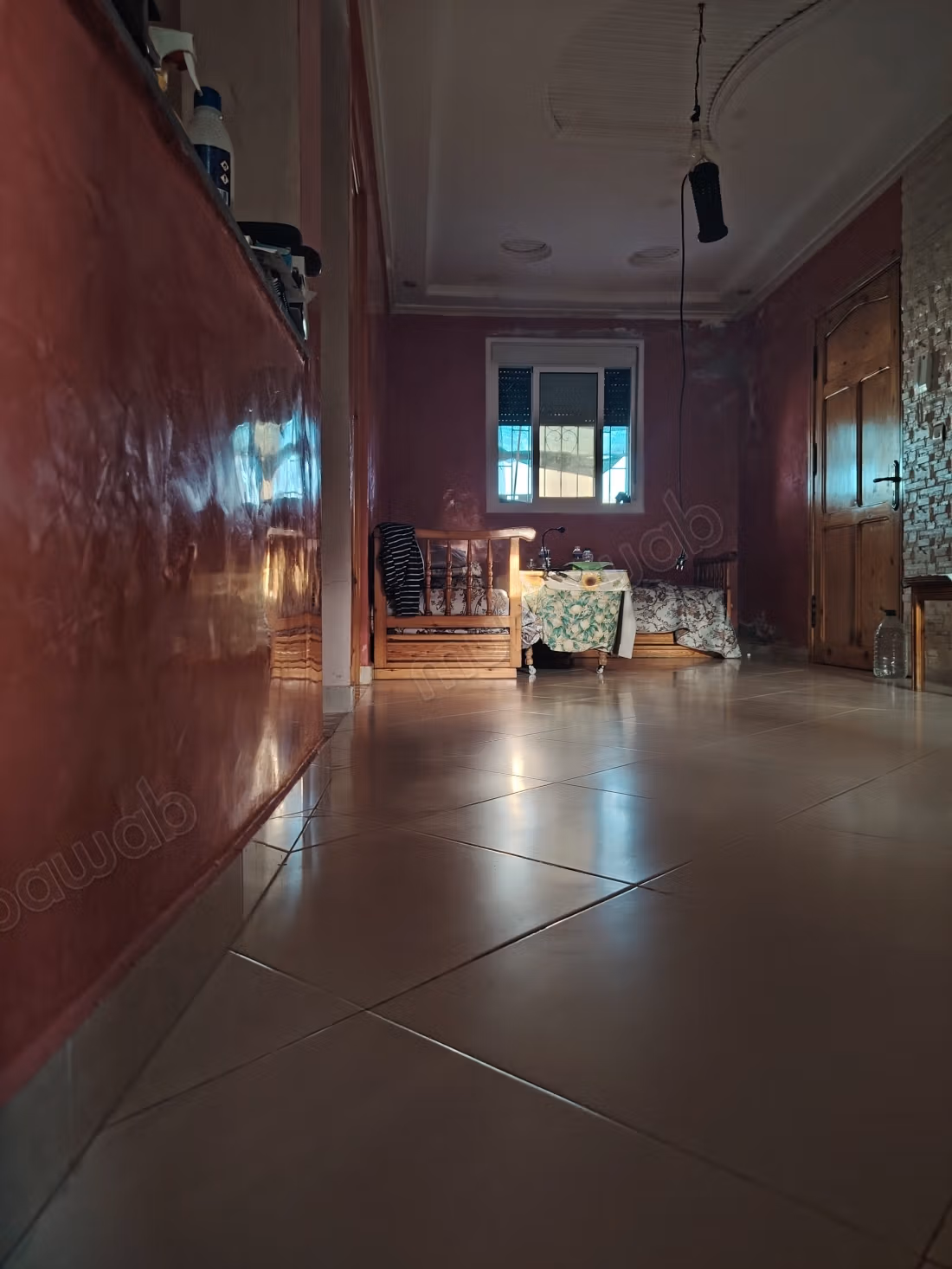 Penthouse à vendre. Grande surface de 70 m². Salon traditionnel, antenne parabolique générale