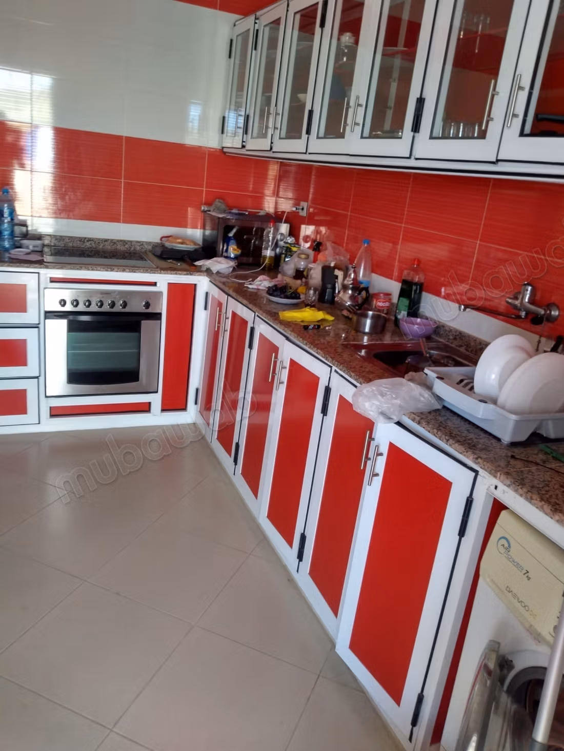 Penthouse à vendre. Grande surface de 70 m². Salon traditionnel, antenne parabolique générale