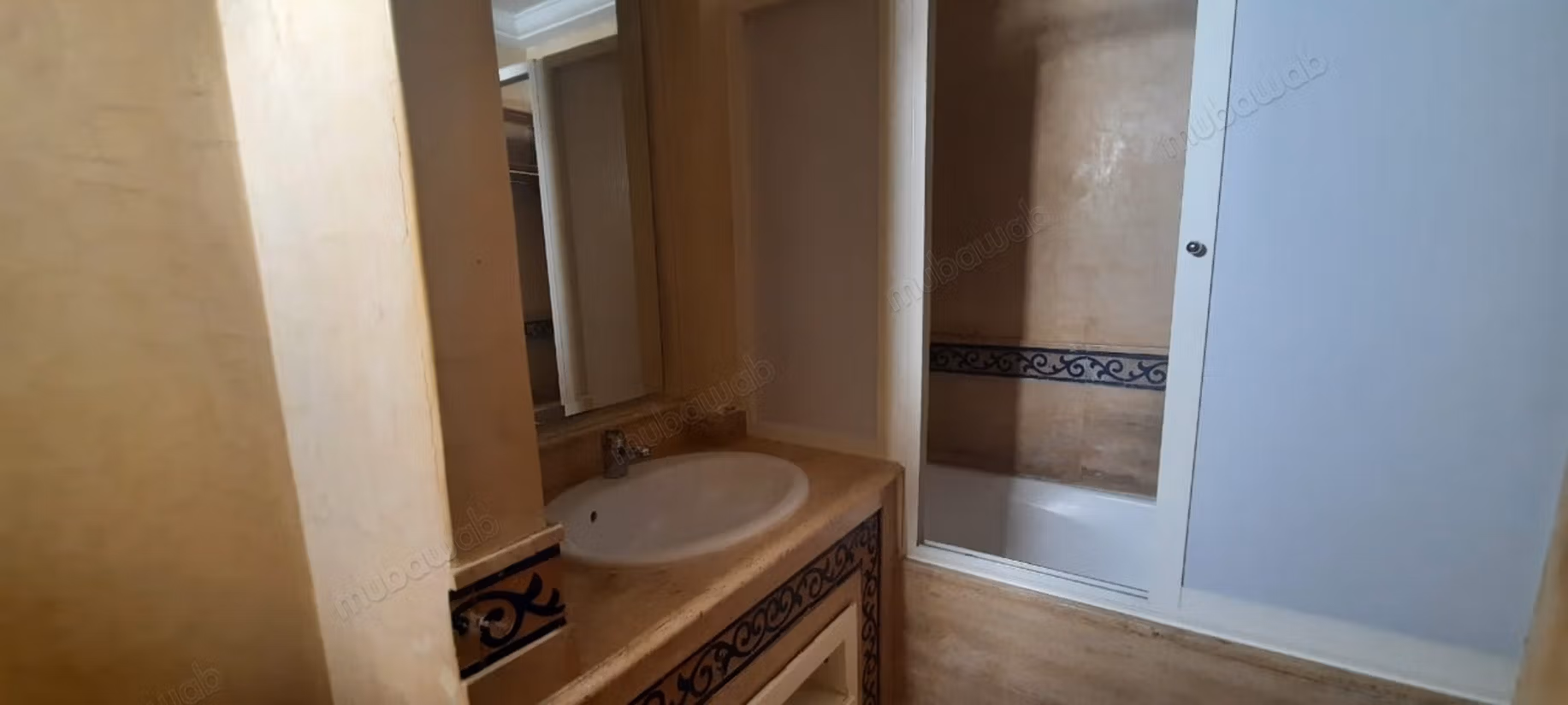 Appartement en location à Gauthier.
Surface de 130 m²