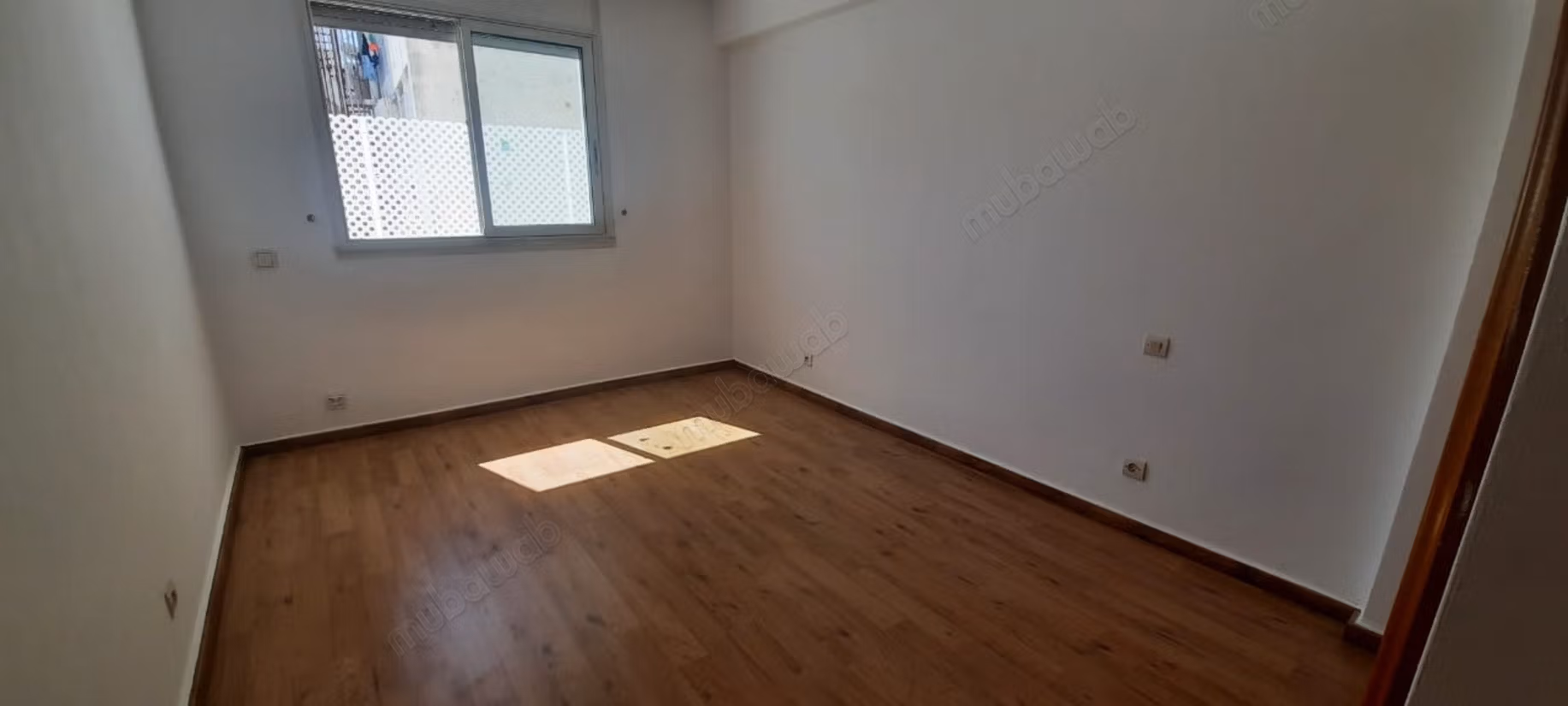 Appartement en location à Gauthier.
Surface de 130 m²
