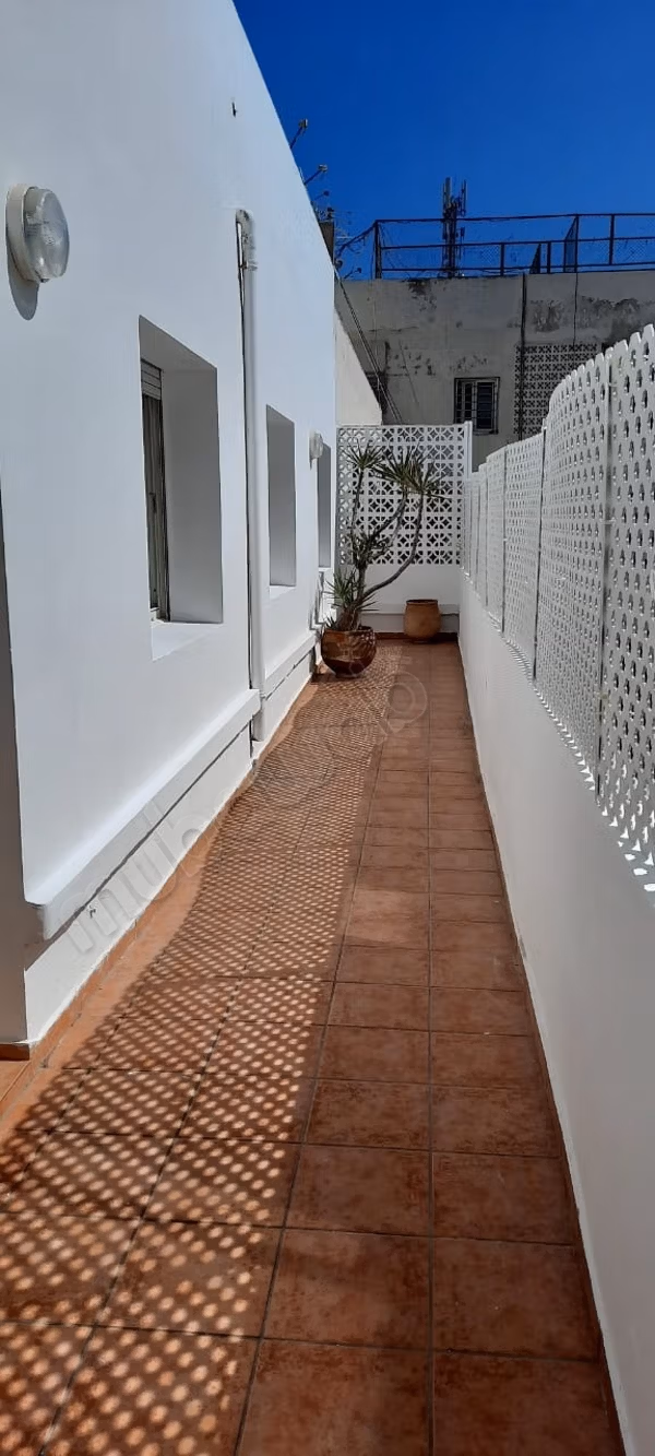 Appartement en location à Gauthier.
Surface de 130 m²