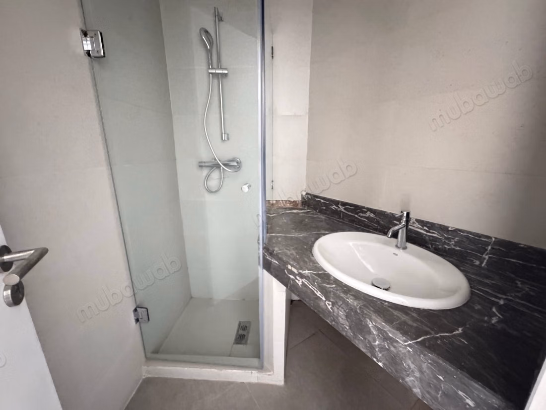 Très bel appartement en location à Gauthier 
vide