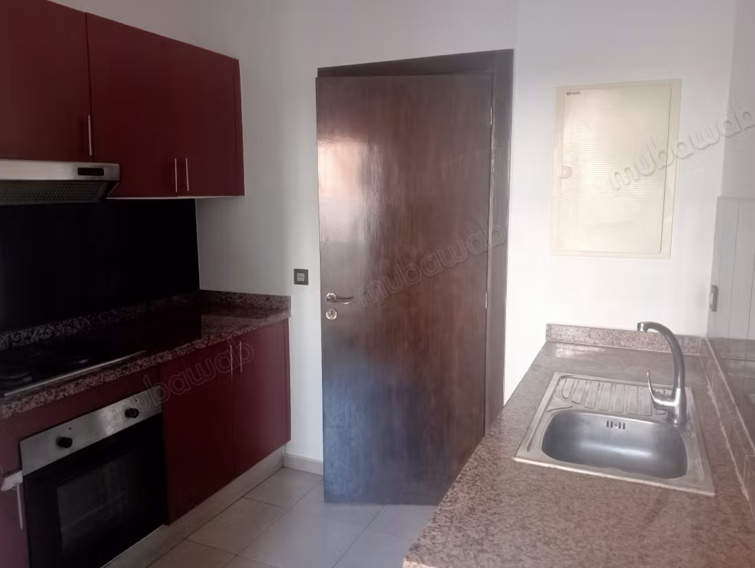 Location d'un bel appartement de 3 pièces dans un emplacement idéal collé au Mall Tachfine et à 10 minutes à pied de Casa Voyageurs