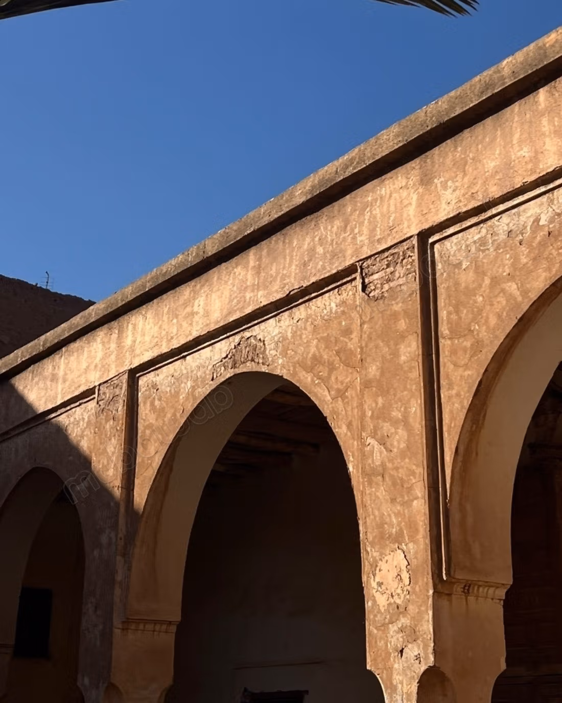 Terrain à vendre entre les oasis. Surface totale de 1200 m²