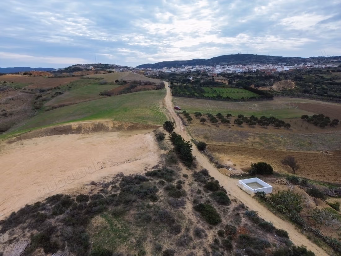 Direttamente dal proprietario terreno in vendita con una vista mozzafiato a Rafraf