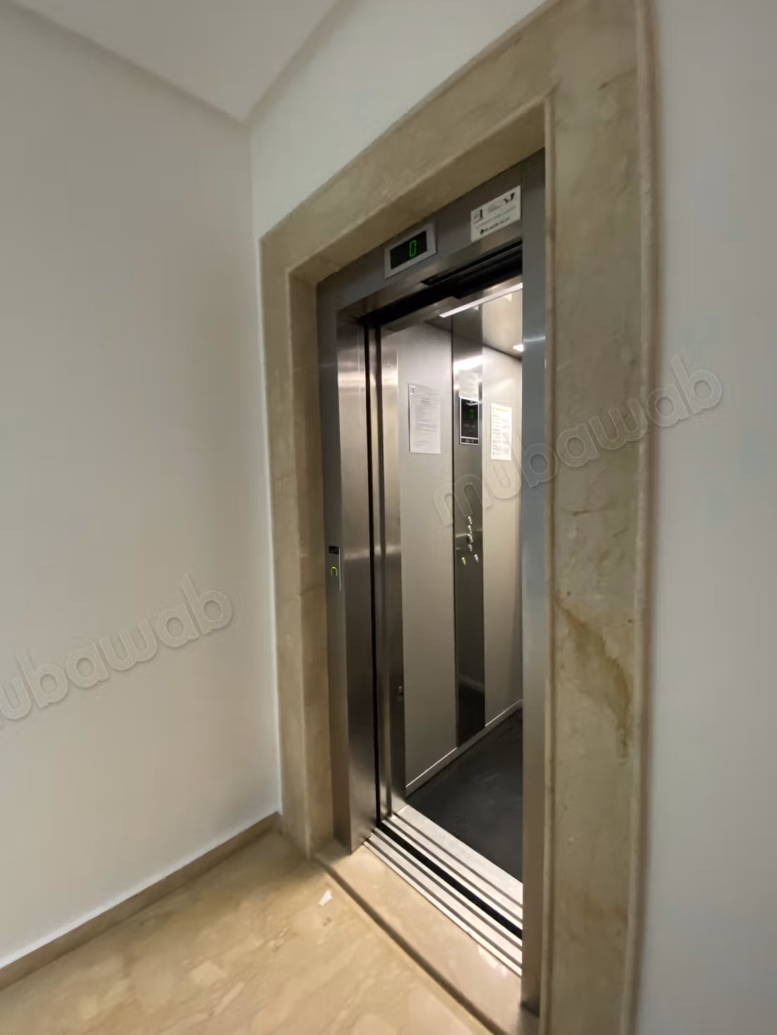 Bel appartamento in affitto a Harhoura. 3 camere confortevoli. Arredato