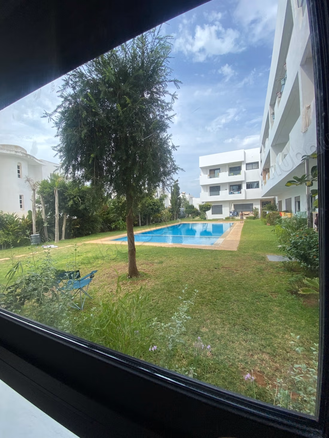 Bel appartamento in affitto a Harhoura. 3 camere confortevoli. Arredato