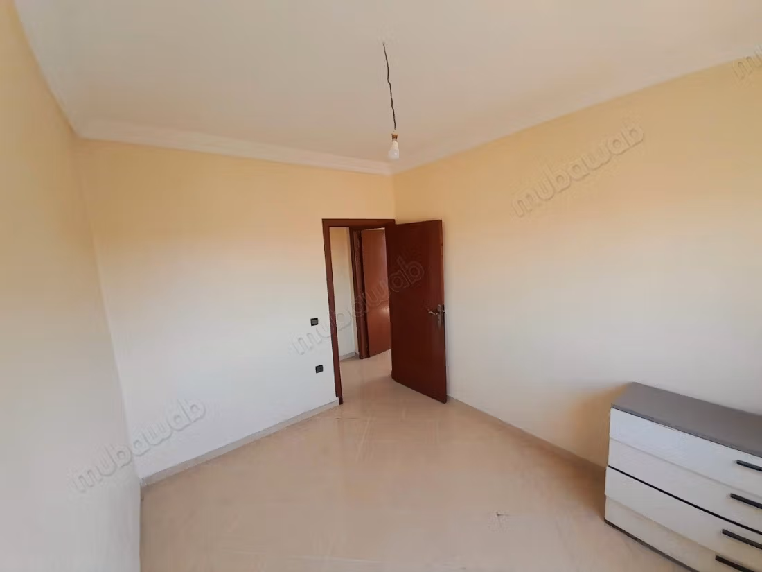 Appartamento in affitto a Samlalia. 3 ampi locali. Doppi vetri, porta blindata