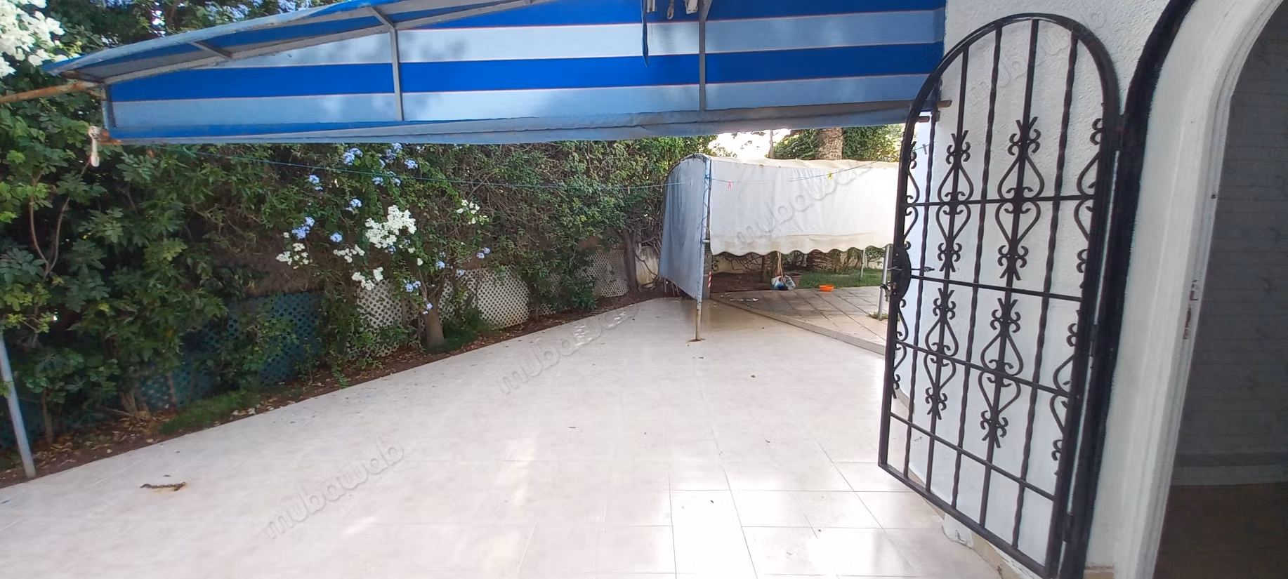 Villa a la location vide a val d'anfa 27000dh