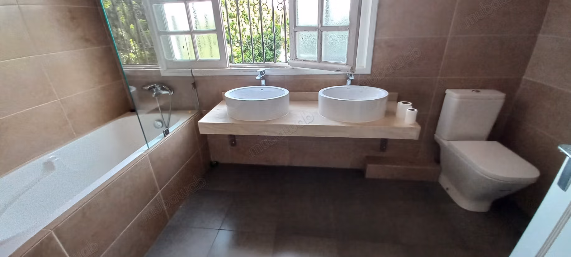 Villa a la location vide a val d'anfa 27000dh
